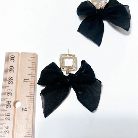 Black bow dangle earrings M3 - Picture 6 of 7